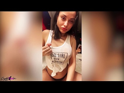 ❤️ Pechugona Pretty Woman Jacking fuera de su coño y acariciando sus enormes tetas en una camiseta mojada ❤️ Video de sexo en es.ru-pp.ru ❌️❤️❤️❤️❤️❤️❤️❤️
